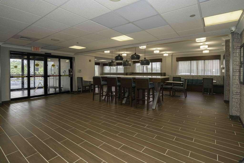 Hampton Inn St. Louis - Westport Maryland Heights Eksteriør billede